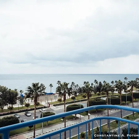 Διαμέρισμα Sea Front & Center, Amazing Sea View Λεμεσός