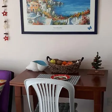 Διαμέρισμα Sea Front & Center, Amazing Sea View